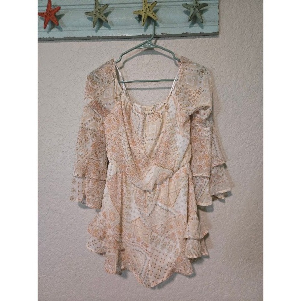 Altar'd State Womens Small Peach Paisley Ruffle Sleeve Surplice Romper Boho
